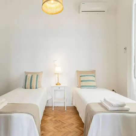 Casa Dona Vitoria Апартаменты Фару