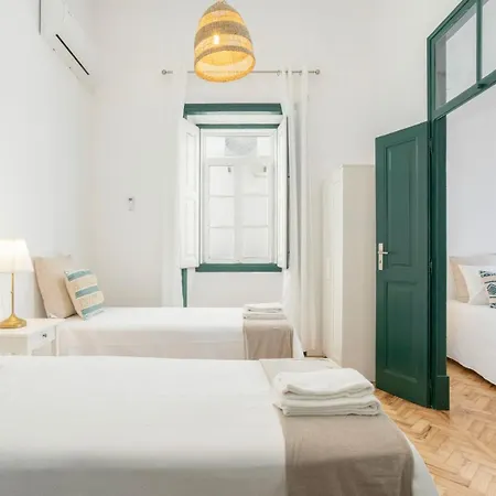 招待所 Casa Dona Vitoria 4*