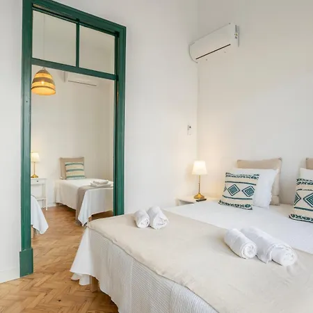 招待所 Casa Dona Vitoria 4*